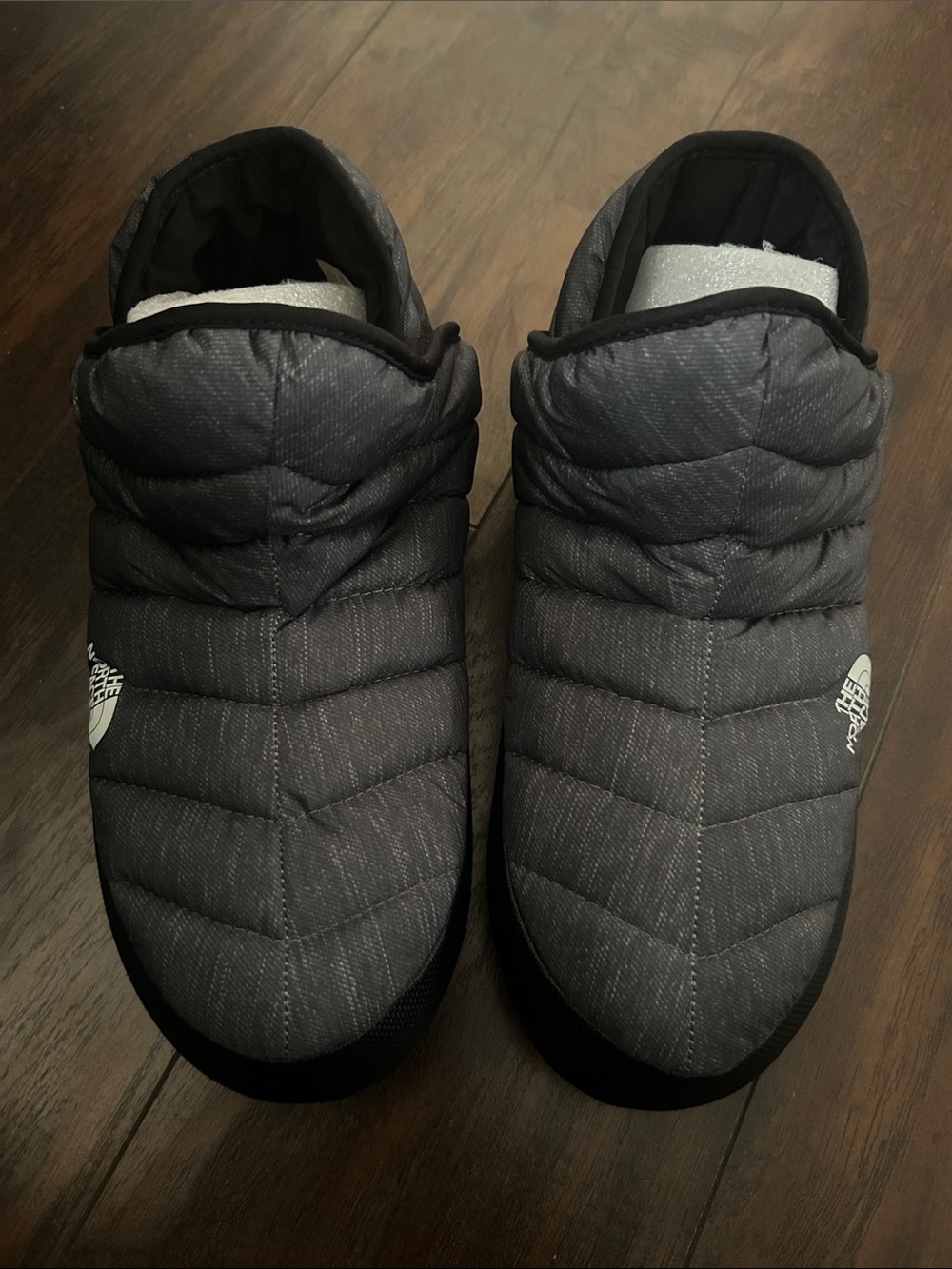 NIB M7/W9 TNF THERMOBALL Traction Booties